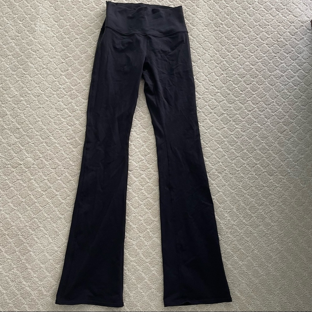 ALO Yoga Airbrush High Waist Bootcut legging